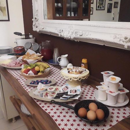 Audrey & Me Bed and Breakfast Πίζα Εξωτερικό φωτογραφία