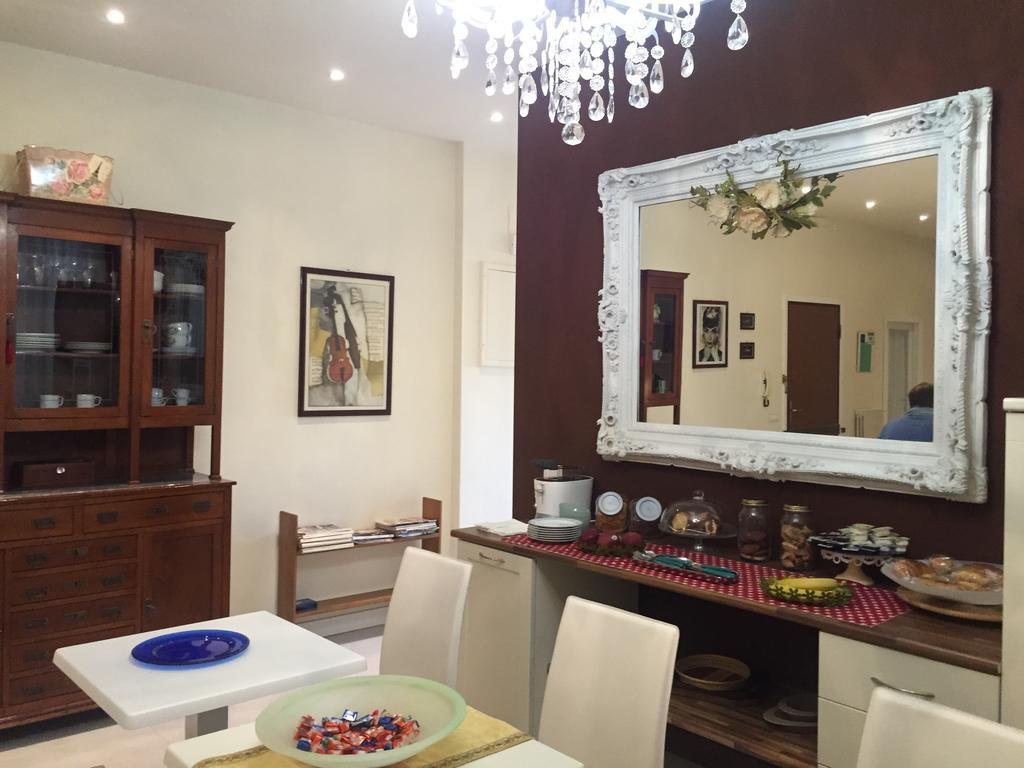 Audrey & Me Bed and Breakfast Πίζα Εξωτερικό φωτογραφία